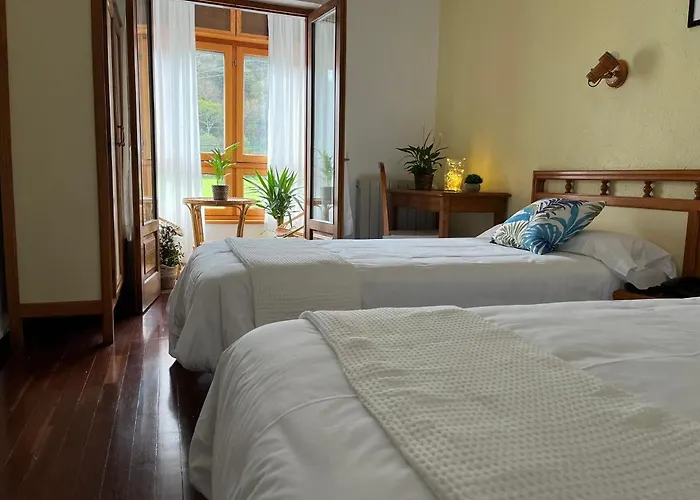 Hotel Capitán La Vega de los Caseros