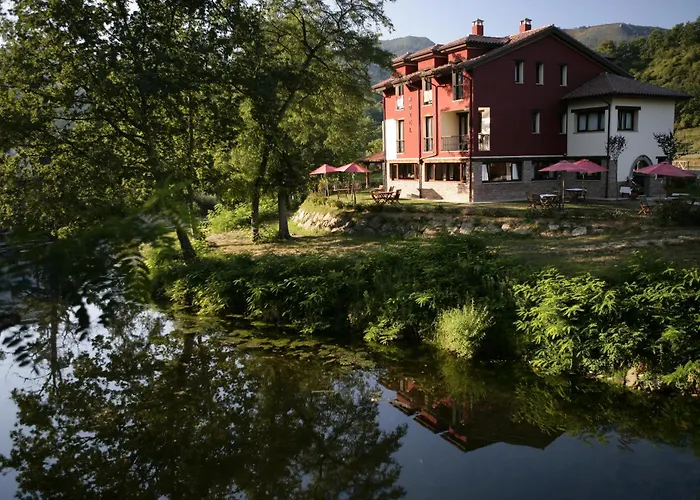 Hotel Rural Casa de Campo Soto De Cangas