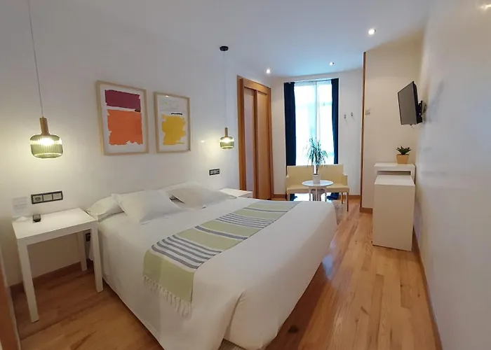 Hotel Nochendi Onís