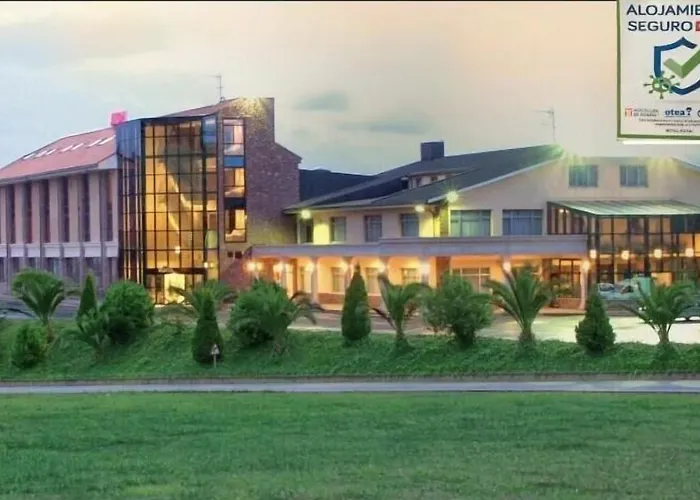 Hotel Royal Llanera 