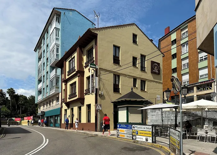 Hostal María Felisa Candás