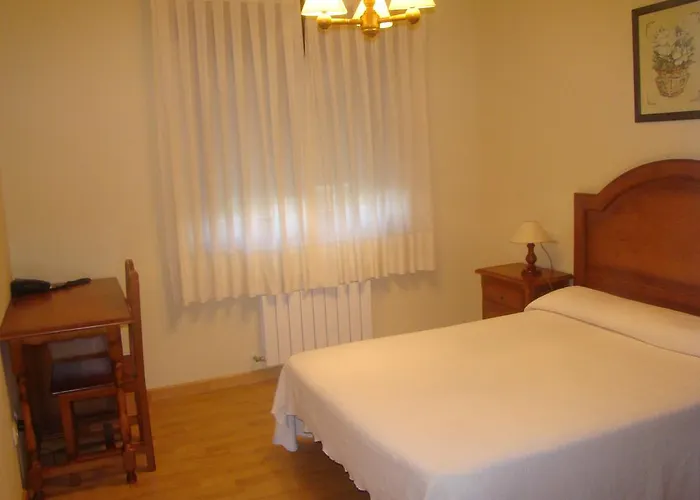 Apartamentos Peña Mar Castropol