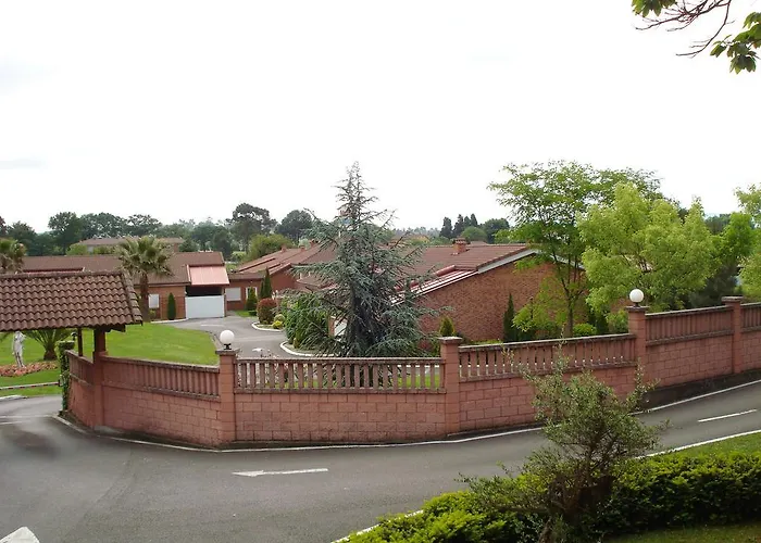 Motel Cancun Oviedo Llanera 