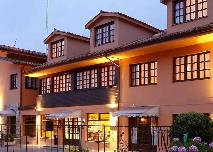 Hotel Marqués de la Moral Naveces