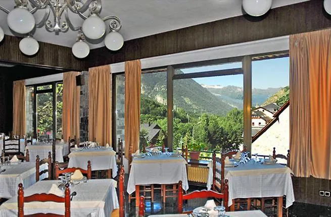 Hotel Garona Viella 