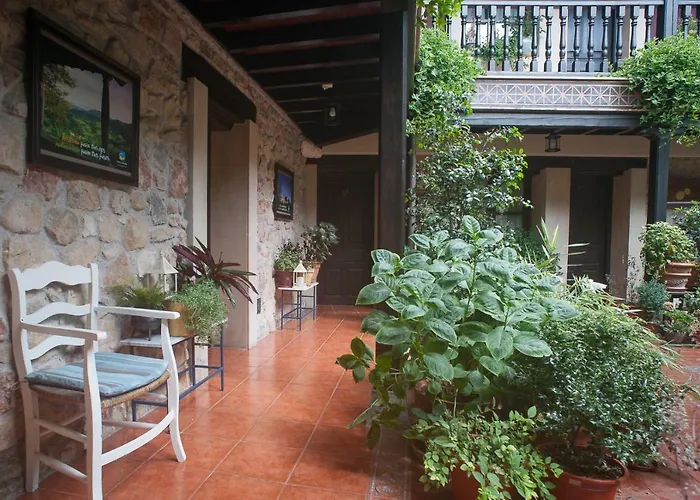 Hotel Rural Corru San Pumés Mestas De Con